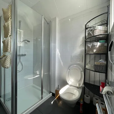 فيلة Familiehuis Dacha Op De Slufterweg دي كوكْسدوربْ